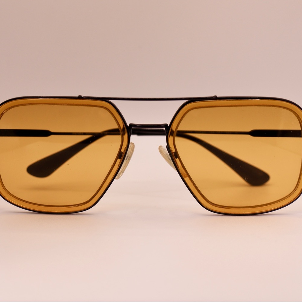 Men Aviator Sunglasses with Amber Lenses